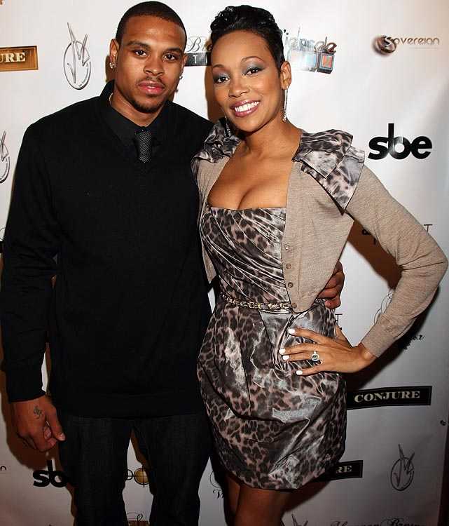 shannon-brown-monica-arnold.jpg